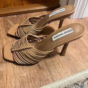 Steve Madden heels!
